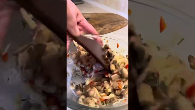 Картопля смажена з грибами. Рецепт приготування з того що є смотреть онлайн