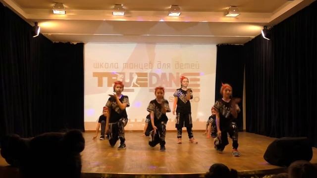 Дети классно танцуют стрит дэнс (2018) смотреть онлайн