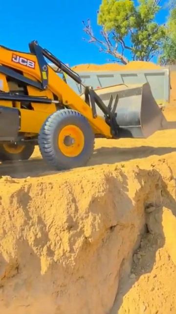 Munna jhund mein to tractor aate Hain JCB akela aata hai смотреть онлайн