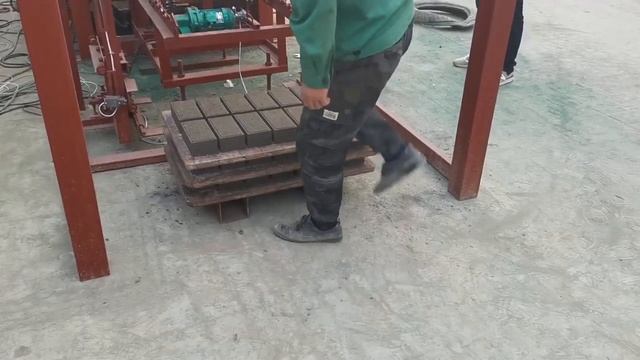 2021 new hydraulic cement interlocking cabro brick, automatic concrete hollow solid block machine смотреть онлайн