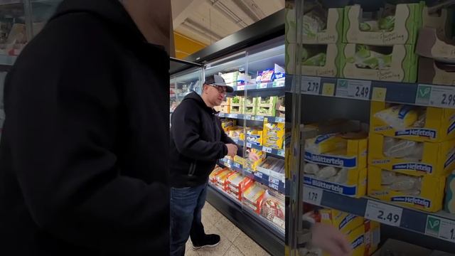 Небольшой Обзор Тесто в Германии Магазин Kaufland Большой Выбор Слоёное Дрожжевое.Тесто в Германии смотреть онлайн