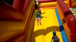 батут Прикольные прыжки на батуте