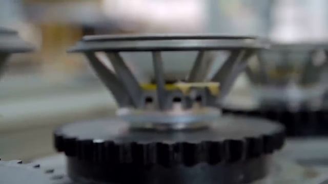 Bowers & Wilkins 800 Series Diamond technology loudspeaker смотреть онлайн