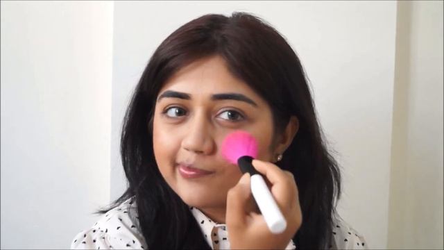 Kareena Kapoor Orange Lips Makeup Tutorial | corallista смотреть онлайн