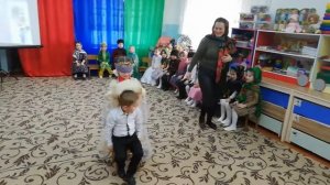 Дагестанская игра "Надень папаху"  в старшей группе