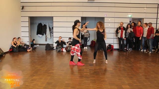 Frankfurt Festival 2016: Seo Fernandez & Alessia - Salsa Show Style смотреть онлайн