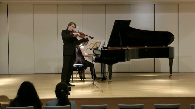 Benjamin Britten - Lachrymae смотреть онлайн