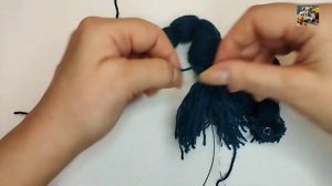 Лошадки🐴 из пряжи |Поделки для детей |How to make horses from yarn with your own hands.