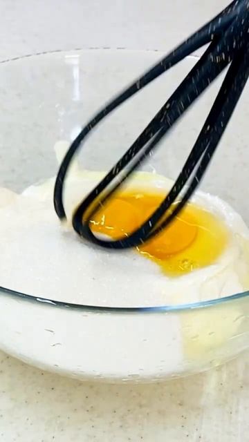 САМЫЙ НЕЖНЫЙ СМЕТАННИК. Простой, быстрый, вкусный рецепт пирога. СМЕТАННИК. #десерт#сметанник смотреть онлайн