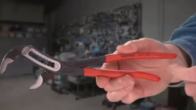 KNIPEX Szczypce do rur Alligator 88 02 KAMMAR24 смотреть онлайн