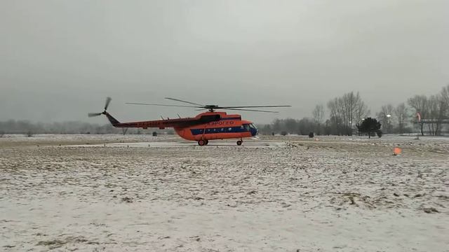 Взлет Вертолета МИ-8 Аэрогео 24024 на остров Татышеве