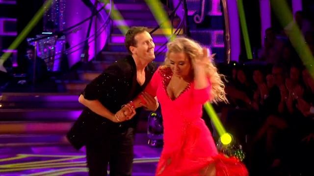 Anastacia & Brendan Cole Salsa to 'Sax' - Strictly Come Dancing 2016: Week 2 смотреть онлайн