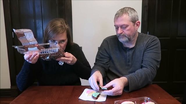 Lofthouse Delicious Cookies: Mint Frosted & Candy Cane Review