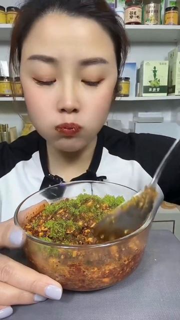 [ ASMR ] delicious crispy flying fish roe 맛있는 바삭한 날치알 #1258 смотреть онлайн