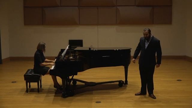 Votre Toast from Bizet's Carmen смотреть онлайн