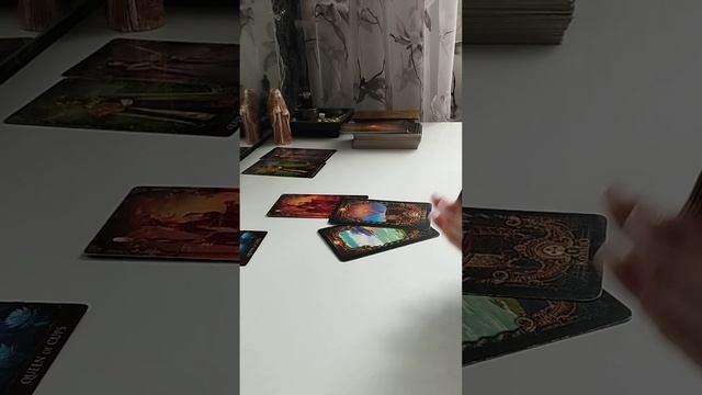 ГАДАНИЕ НА 4 КОРОЛЕВЫ 👑👠💍💃 ЛИЧНАЯ ЖИЗНЬ ❗ Расклад Таро ♦️♣️ 🧡♠️ смотреть онлайн