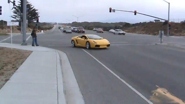Shelby Cobra and Lamborghini Gallardo Acceleration смотреть онлайн