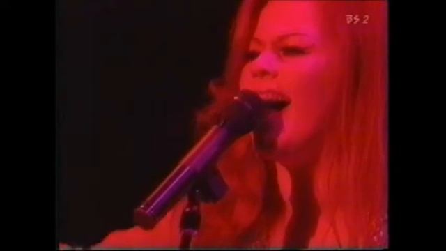 The B-52's - NiNa (Kate Pierson & Yuki Isoya) Film смотреть онлайн