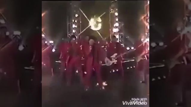 [Marble  hornets] Alex gave jay some attention смотреть онлайн