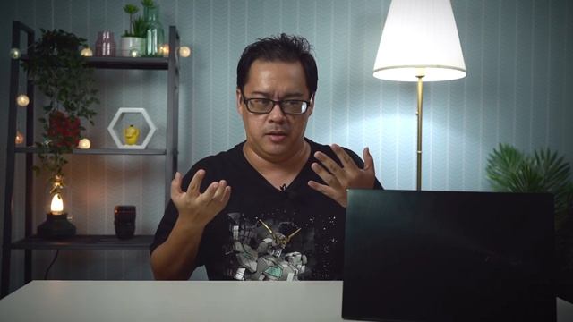 Asus Zenbook 14 2020 : Laptop Pertama Tiada 3.5mm Bicu Audio смотреть онлайн