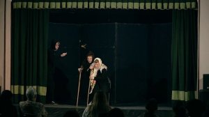 "Дикобразы в естественной среде обитания"