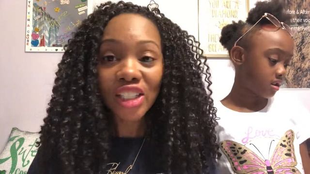 Checking out Flower Girl Lipstick from Qute💚 смотреть онлайн