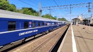 ЧС6-025 с пассажирским поездом "Экспресс" 003А Санкт-Петербург - Москва