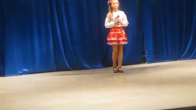 Співає Настуня Соловей смотреть онлайн