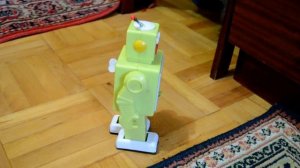 Советский механический заводной робот