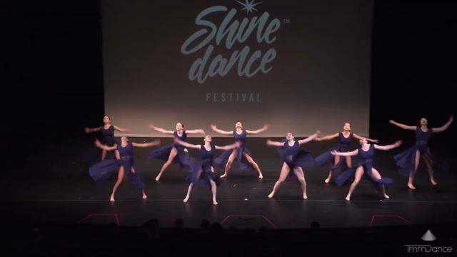 Oceans Apart - A Lyrical Dance смотреть онлайн