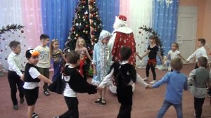 Хоровод песня с Дедом Морозом "Что за гость?" подготовительная группа "Звёздочка"