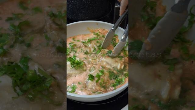 🇭🇳Pollo en Salsa de Tomate/Pollo Guisado😋🇭🇳 смотреть онлайн
