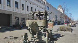 Театр, памятник Екатерине и тайна старинной кареты – Natures Quiet Retreat