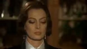 Адриано Челентано играет в карты! Настоящий блеф