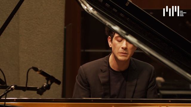 Semifinalist Leonardo Pierdomenico at Auditorium Gaber - Rameau, Liszt, Chopin смотреть онлайн