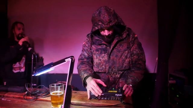 Jericho Trumpet feat. Poltorak @ Мотыга Йети -- Synth Day VII