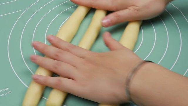 [No oven] Simple snack recipe :: Bow-shaped flour cake :: Crispy and delicious смотреть онлайн