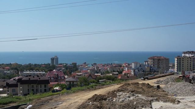 Дом №6  2 этаж , вид на море из окон ЖК Оливия