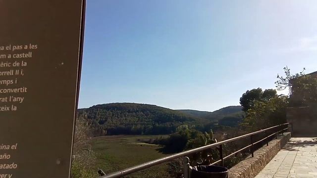 Поехали в испанское село, но не на дискотеку. Смотрите описание смотреть онлайн