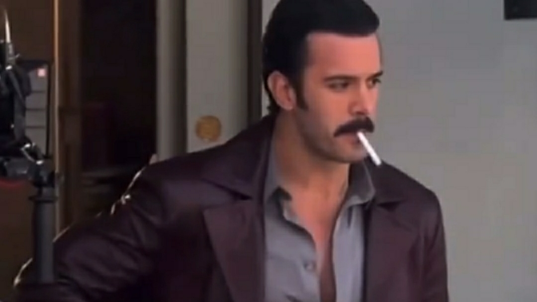 Барыш Ардуч на съёмках фильма "Мистер у.ж.а.с" смотреть онлайн