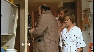 Советский риэлтор (х/ф "Опасный возраст"