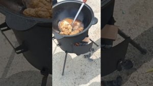 Готовка в казане// картошка фри// крылья кфс 😍😍😍😍