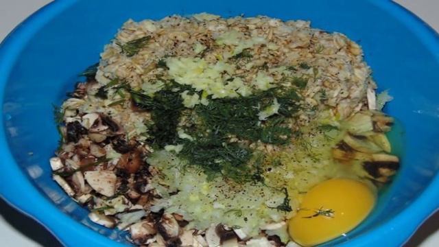 Низкокалорийные котлеты из овсяных хлопьев и шампиньонов