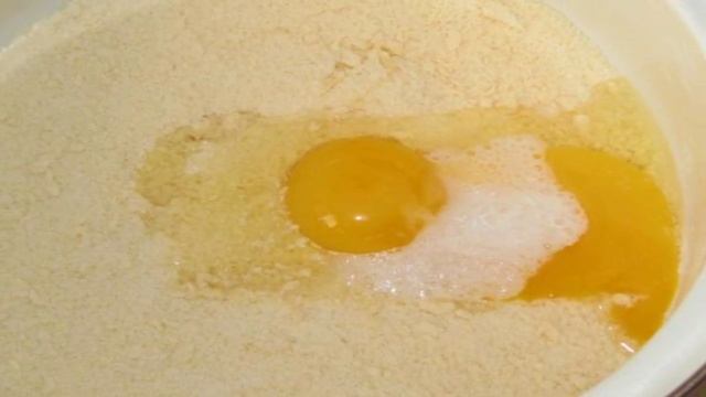 Песочное печенье с грецкими орехами