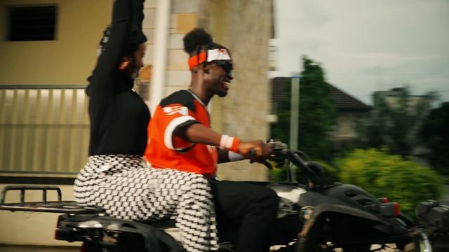 Owan Golden - Antidote ( Official Music Video ) смотреть онлайн