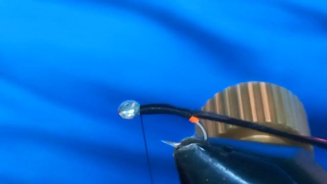 МУХА  ГЛУХАРИК  - ЛЕГЕНДА ЕНИСЕЯ .