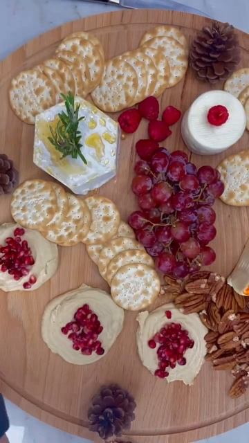 Easy Appetizer Board #shorts смотреть онлайн