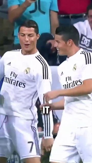 Ronaldo's mother Gave Him Old Shoes #shorts смотреть онлайн