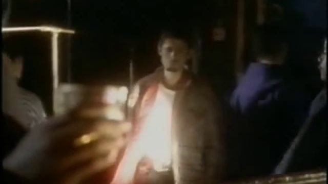 Deftones - Lovers смотреть онлайн