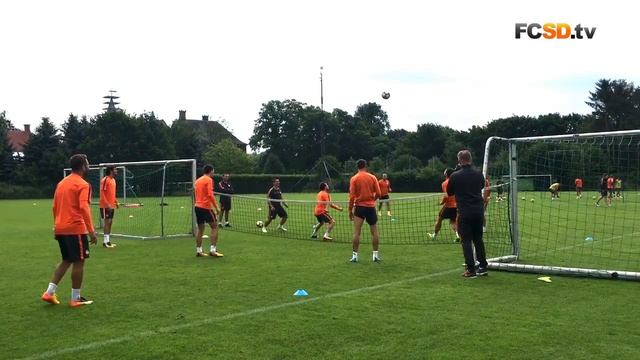 Video of the day. Tennis-ball at training camp in Germany смотреть онлайн